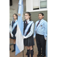 HOMENAJE A LOS VETERANOS Y CAÍDOS EN LA GUERRA DE MALVINAS